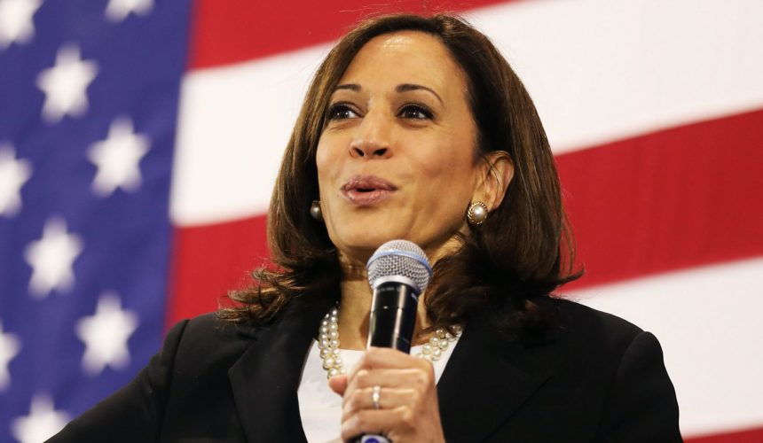  Kamala Harris the first black and Asian American, to be vice-president-elect